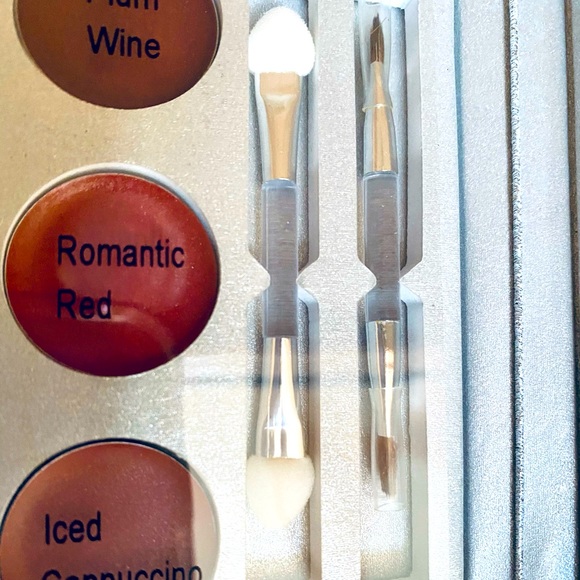 💄ULTA💄BEST OF COLLECTION 👁 & 💋PALLET NWT🎨 - Picture 5 of 6